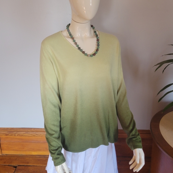 Venezia Sweaters - 3/$15 Green ombre lightweight sweater
